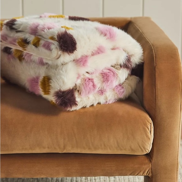 Anthropology Dottie Jacquard Faux Fur throw blanket - Picture 3 of 5